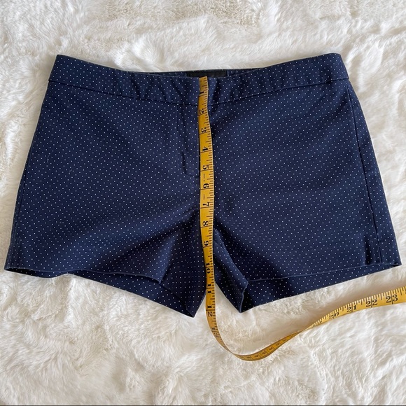 Cynthia Rowley 4 navy blue polka dot shorts - Picture 6 of 8